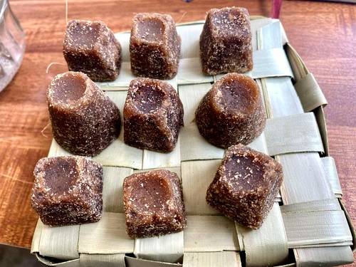 Sukku Karupatti | Dry ginger Palm Jaggery