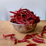 Premium Organic Dry Red Chilli (Whole Milagai / Chilli Pepper)