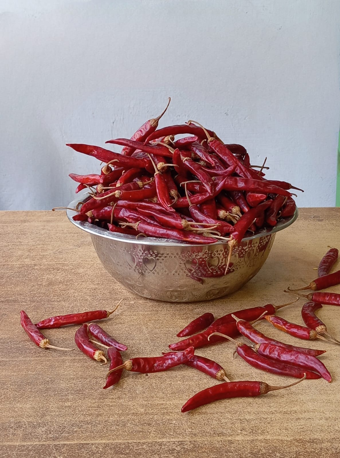 Premium Organic Dry Red Chilli (Whole Milagai / Chilli Pepper)